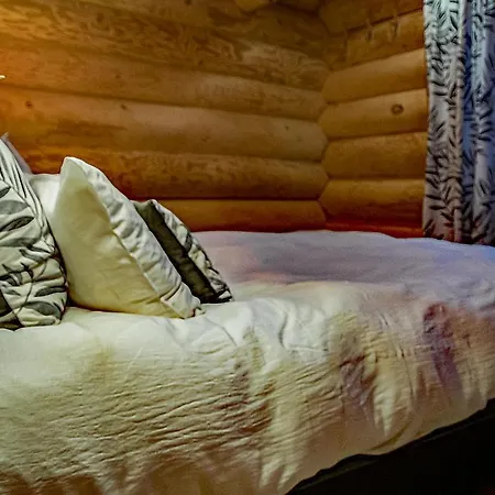 Holiday home 4 Bedroom Stunning In Rendalen